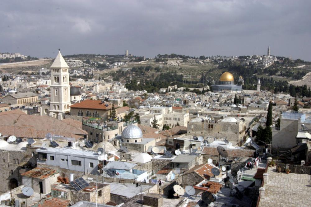 Jerusalem: Palestinian gunmen open fire in Old City wounding three Israelis before being killed Jerusalem: Palestinian gunmen open fire in Old City wounding three Israelis before being killed